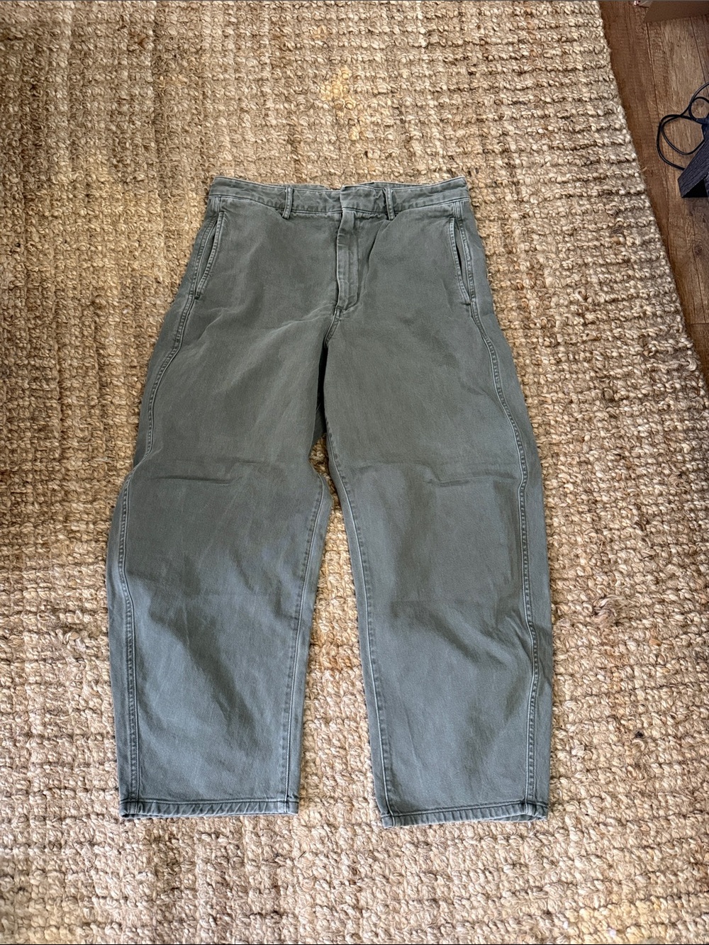 Gap Barrel Olive Green Pants